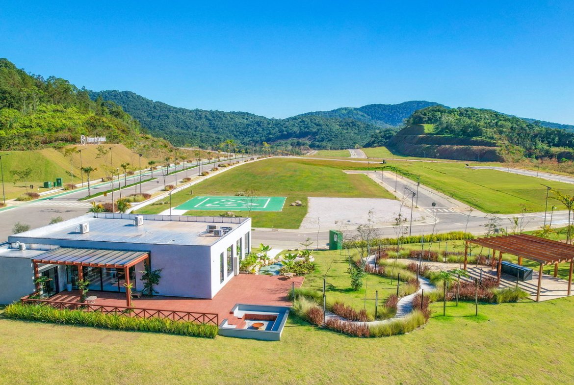 Terreno para Residência no Colinas de Camboriú Village em Camboriú(SC) | EMBRALOT