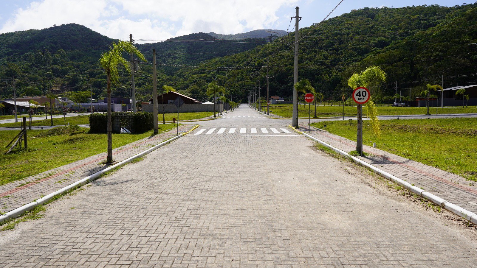 aplat-embralot-ecoville-rua-02 Terreno para Residência no Ecoville em Itapema (SC) | EMBRALOT
