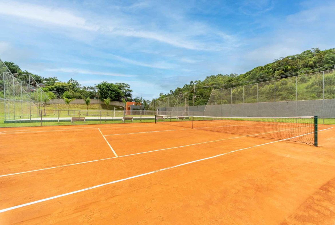 Terreno para Residência no Gralha Azul Condomínio Residencial em Camboriú (SC) | EMBRALOT