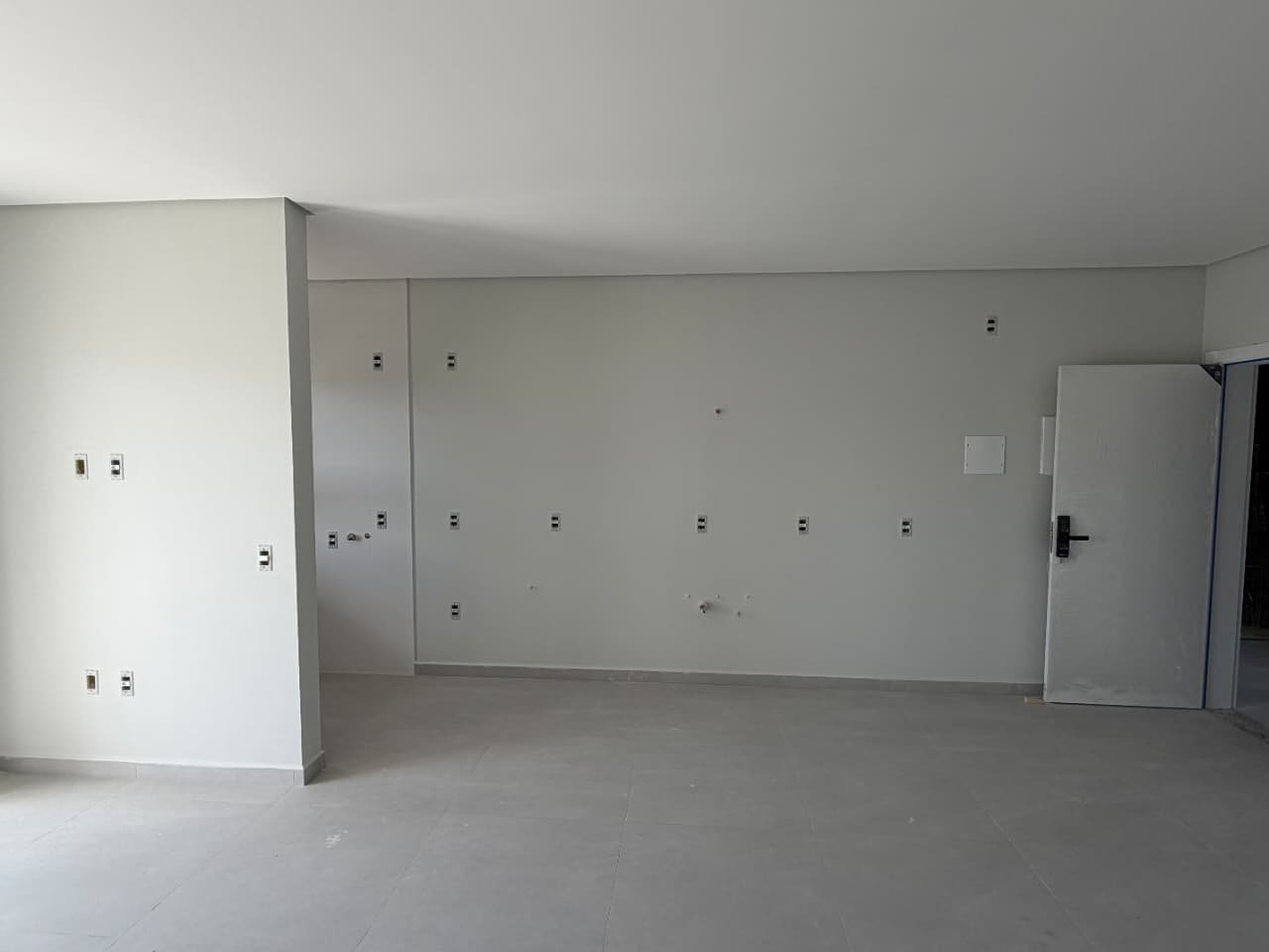aplat-gc-green-coast-obra-living-02 Apartamento no Green Coast Home Resort em Navegantes (SC) | GC