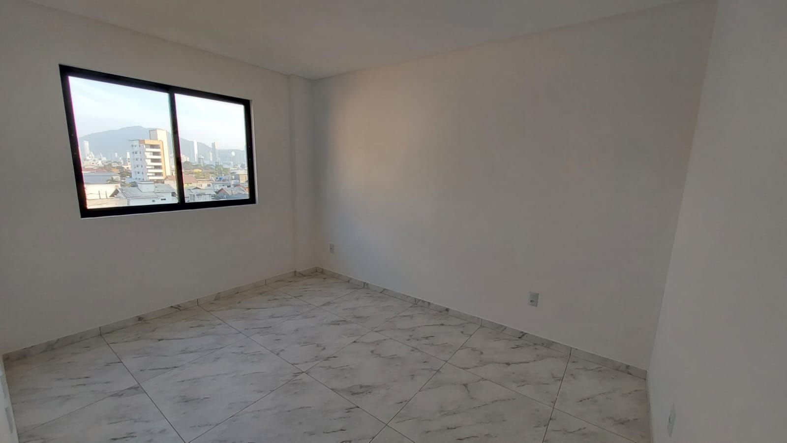 Apartamento no Sea Paradise Residence em Navegantes (SC) | INBAU