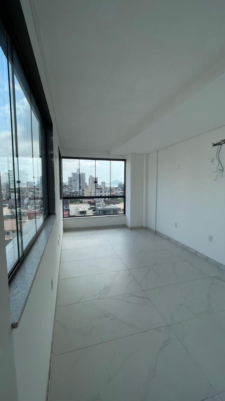 Apartamento no Sea Paradise Residence em Navegantes (SC) | INBAU