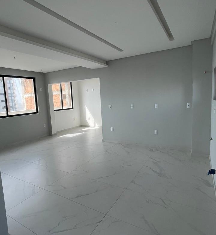 Apartamento no Sea Paradise Residence em Navegantes (SC) | INBAU