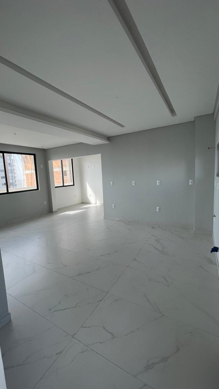 Apartamento no Sea Paradise Residence em Navegantes (SC) | INBAU