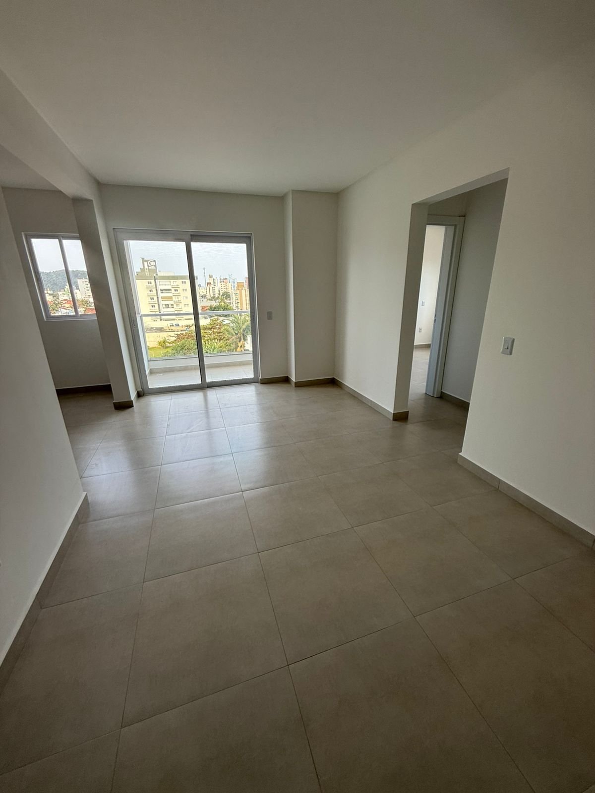 aplat-isensee-ilhas-cayman-obra-sala-01 Apartamento no Residencial Ilhas Cayman em Navegantes | ISENSEE