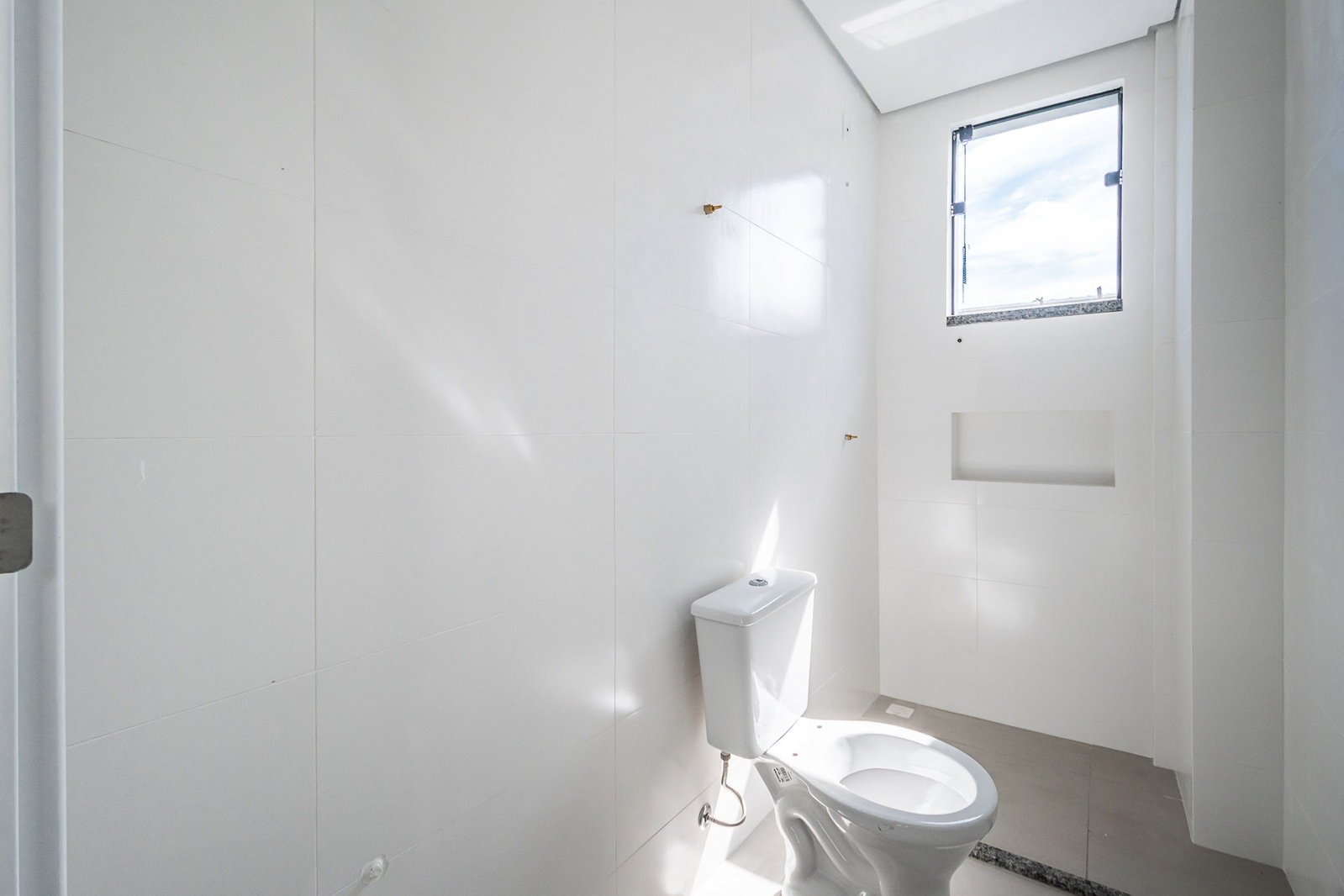 Apartamento no Residencial Zurique em Navegantes (SC) | NEVES E MATTOS