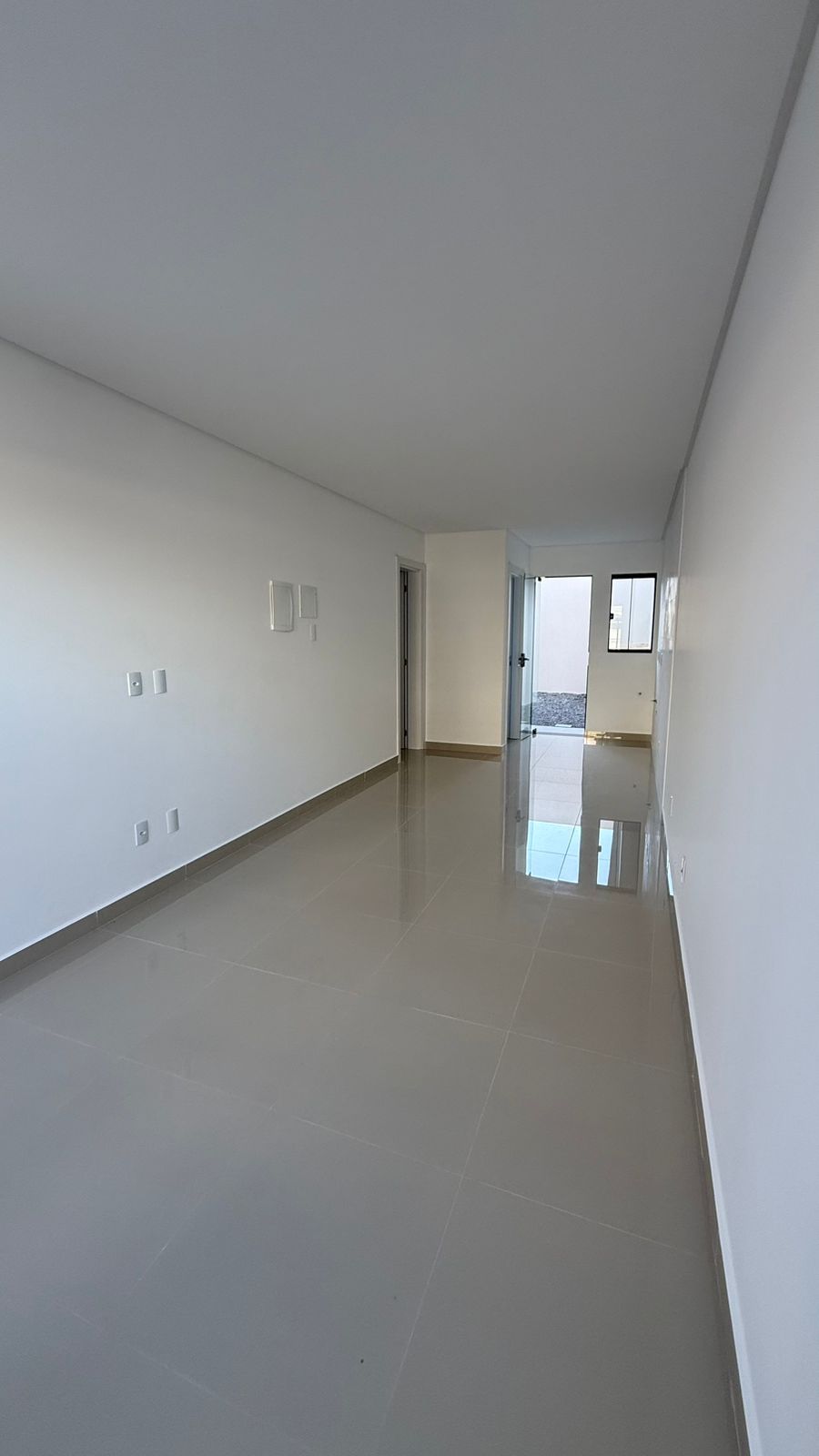aplat-ranghetti-mavie-living-02 Apartamento no Residencial Mavie em Navegantes (SC) | RANGHETTI