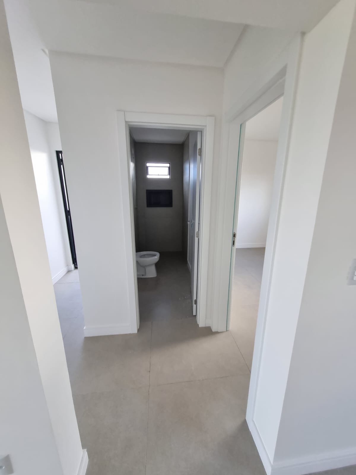 aplat-rjr-breeze-banheiro-03 Apartamento no Breeze Residence em Navegantes (SC) | RJR