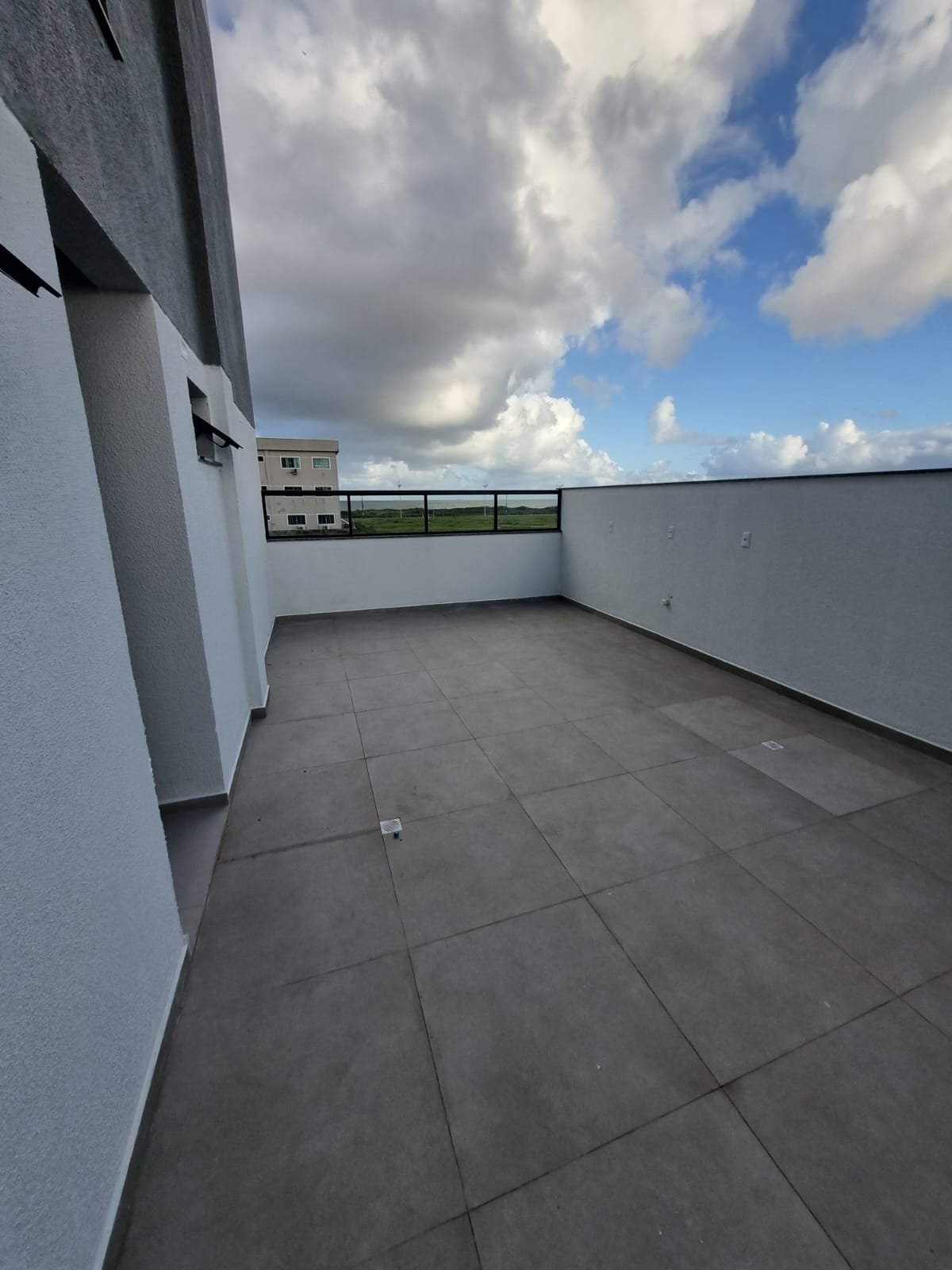 aplat-rjr-breeze-garden-02 Apartamento no Breeze Residence em Navegantes (SC) | RJR