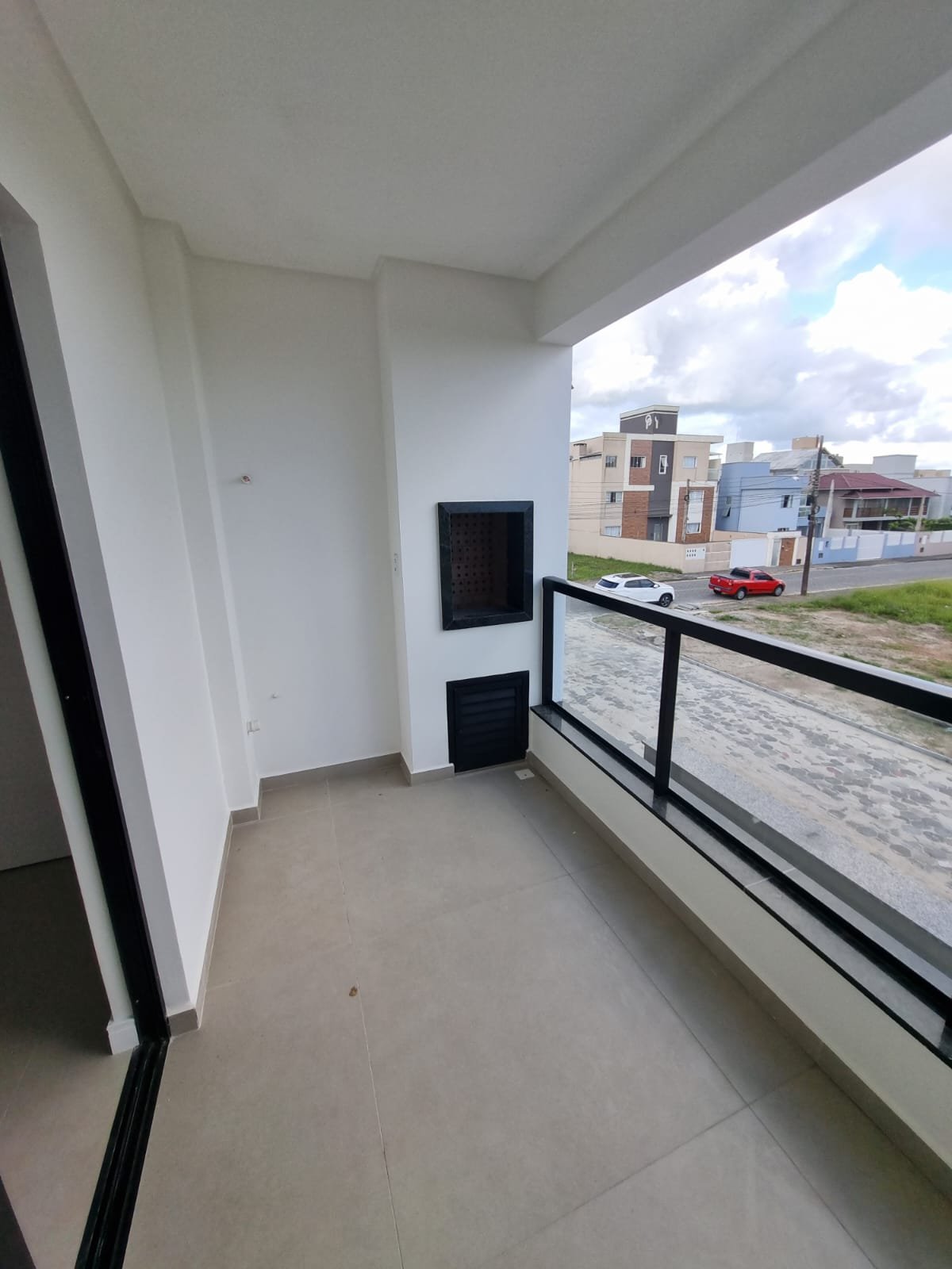 aplat-rjr-breeze-sacada-01 Apartamento no Breeze Residence em Navegantes (SC) | RJR